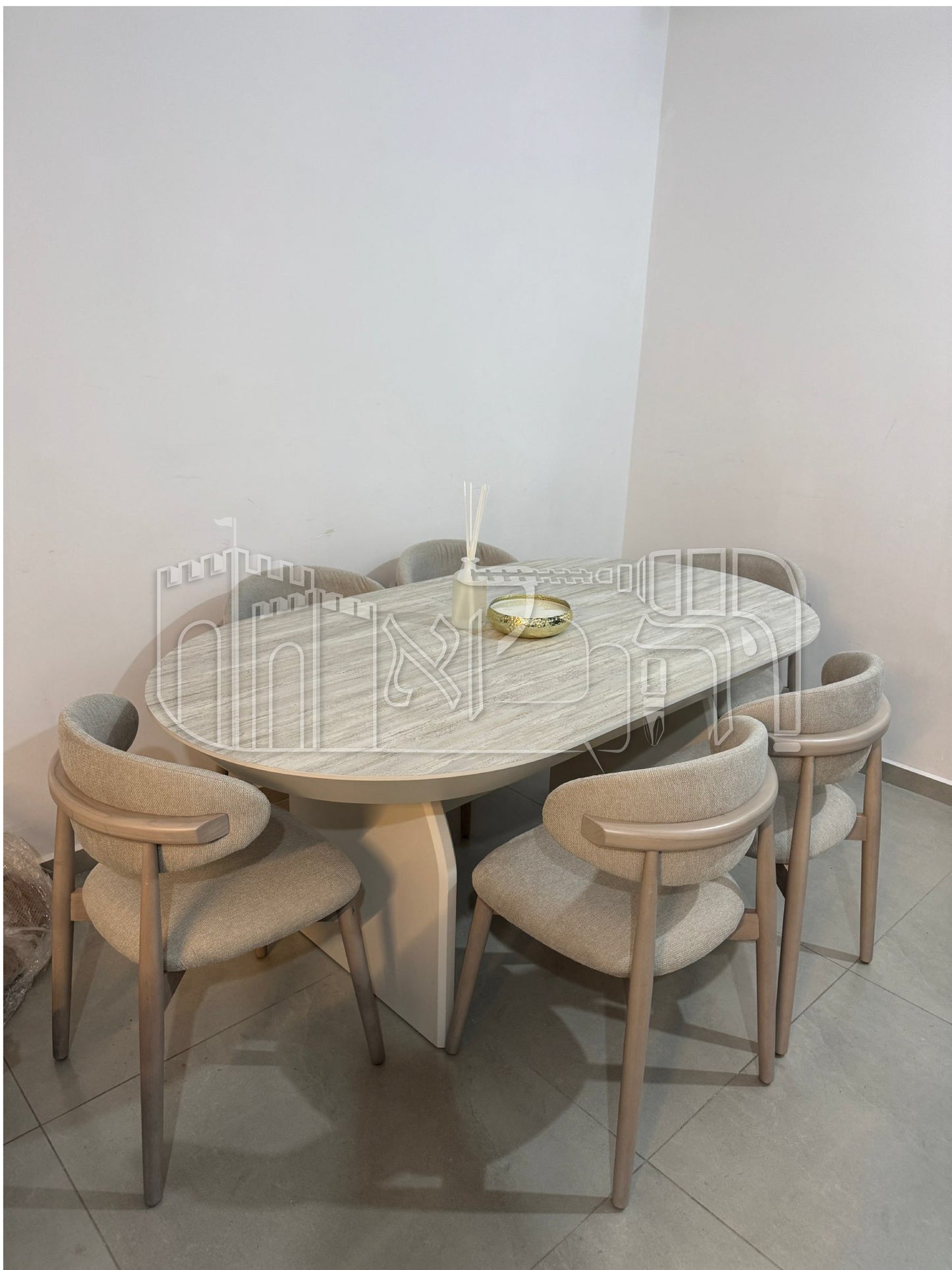 פינה אוכל אליפטית 1015