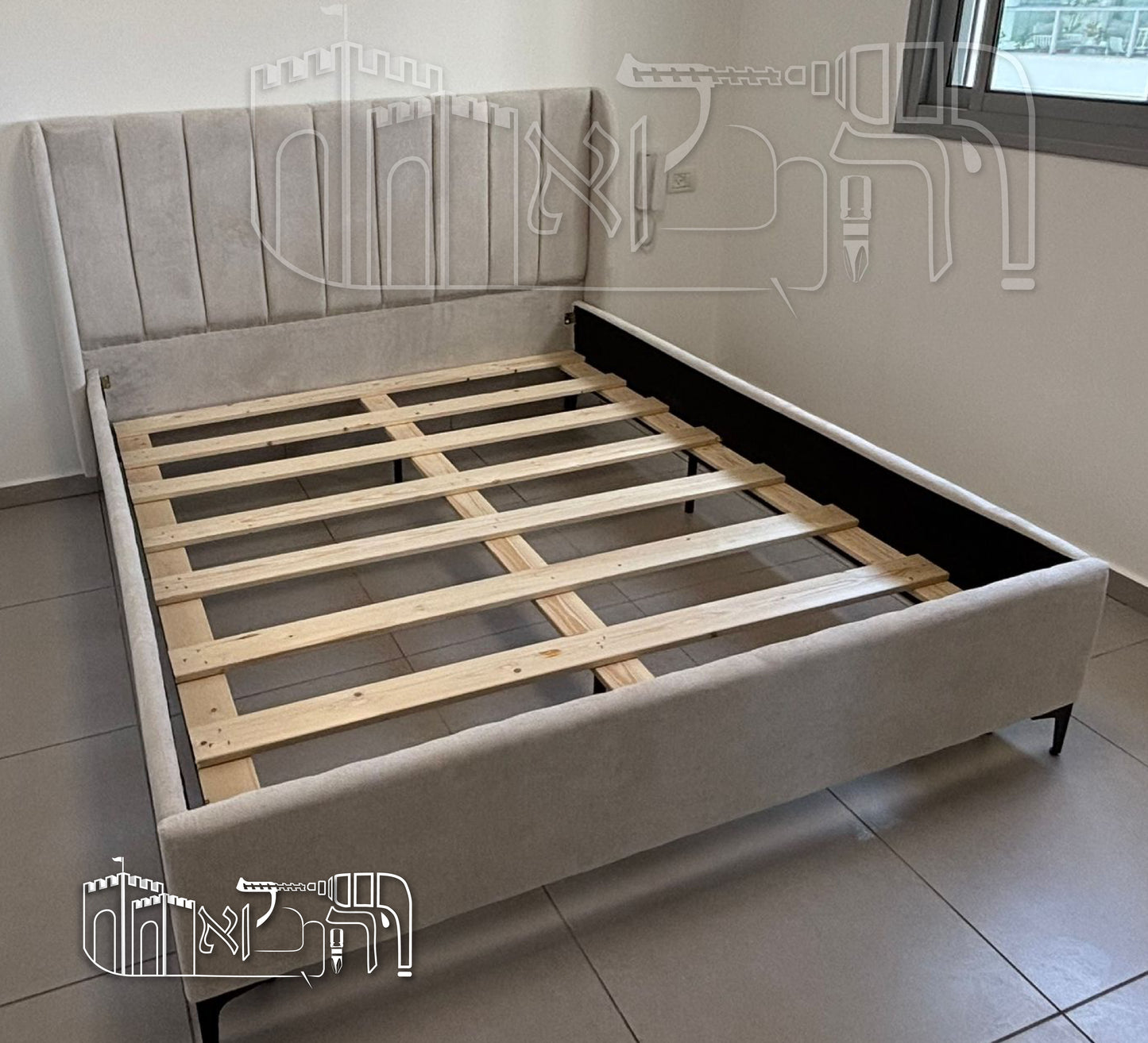 מיטה עם פסים בד מאנגו מס 3